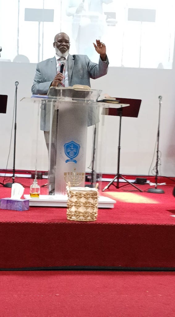 Contacto Iglesia Monte de Santidad